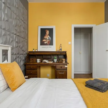 Golden Villas Boutique House - Saska Kepa Warsaw-2